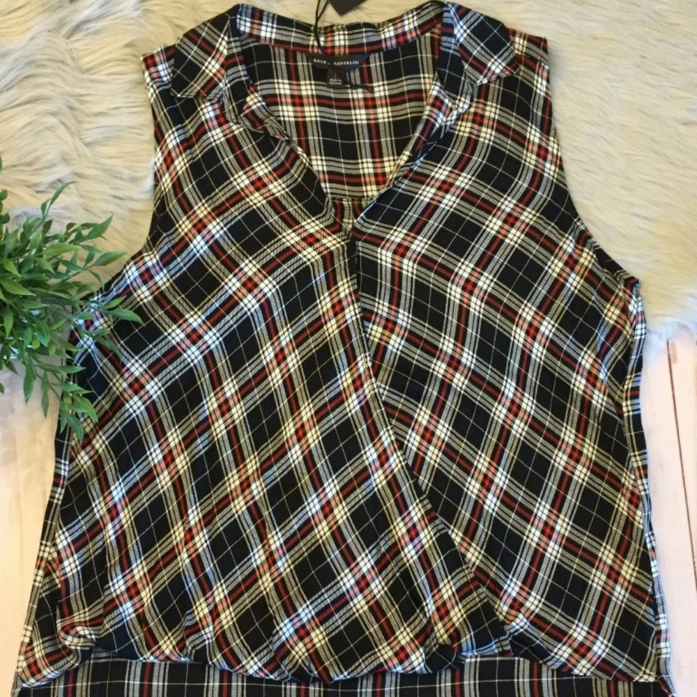 Rock & Republic Sleeveless Plaid Top Size L